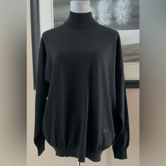 Versace Classic V2 Pure Wool Merino Black sweater vintage Medium Made In Italy